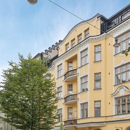 Wehost Fabulous 2Br In Prestigious Punavuori @Iso Roobertinkatu 26 Helsinki Luaran gambar